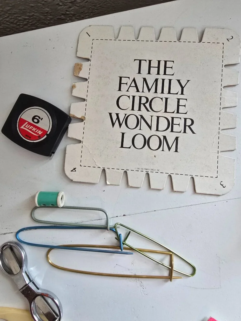 Vintage Crafting/Yarn Accessories Lot-Family Circle Loom Yarn Kaddy Hooks, Tools